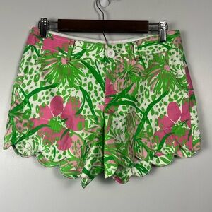 Lilly Pulitzer green, pink and white buttercup shorts Size 4